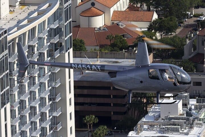 Day Flight 31 miles Helicopter Tour over all the Theme Parks