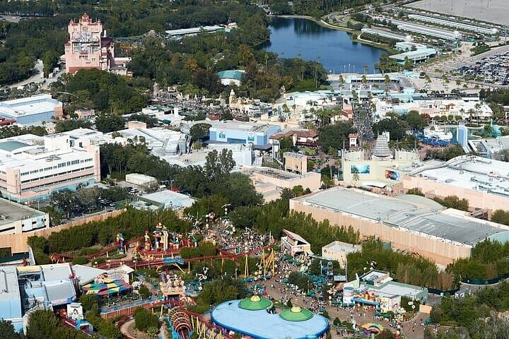Day Flight 31 miles Helicopter Tour over all the Theme Parks