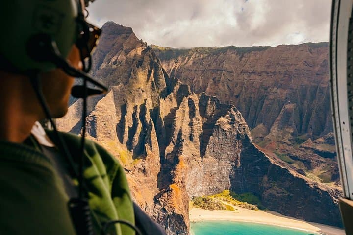 60-Minute Doors-Off MD500 KAUAI HELICOPTER ADVENTURE