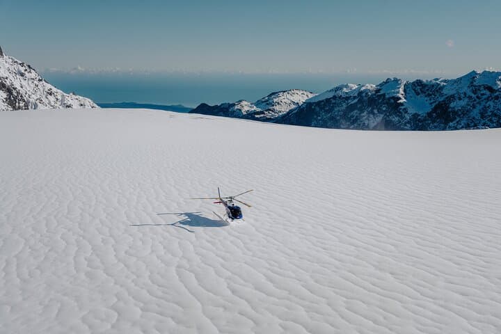 Fox Glacier: Twin Glacier Helicopter Flight with Snow Landing