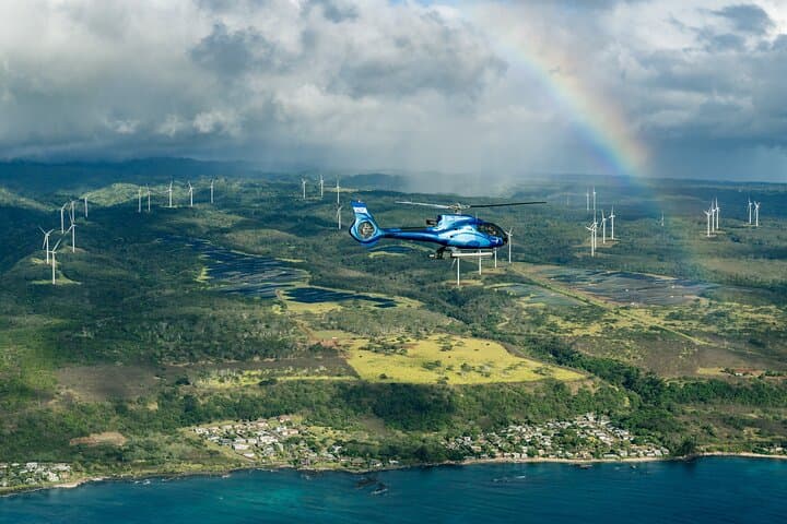 Discover North Shore Helicopter Tour