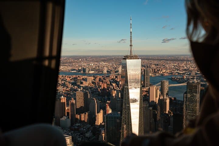 NY Helicopter Tour: Manhattan Highlights