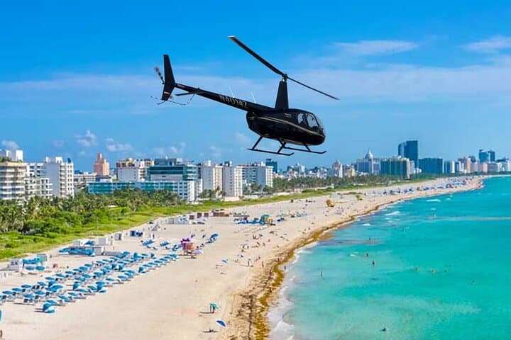 1-Hour Private Luxury Helicopter Tour of Miami