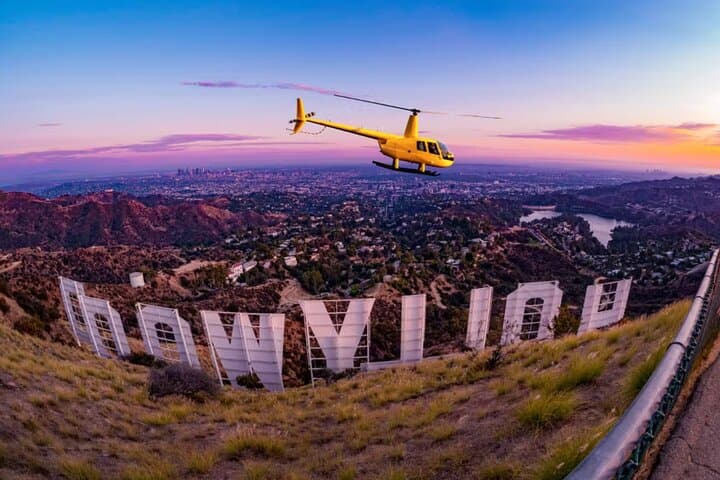 Los Angeles Hollywood Sign & City Tour by Helicopter
