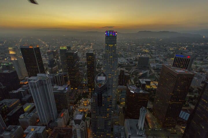 Los Angeles Surf to City Tour by Helicopter