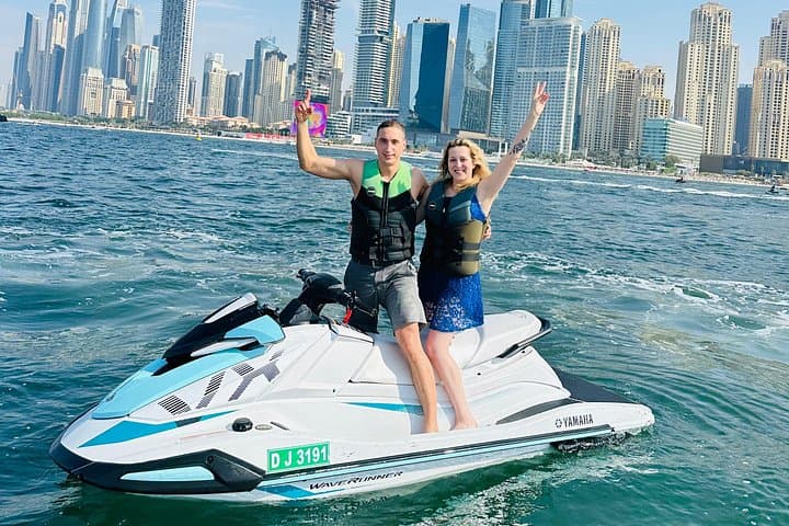 Atlantis Helicopter Tour Dubai and 30 Min Jet Ski Ride