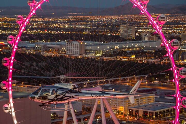 Fly past the Las Vegas HighRoller