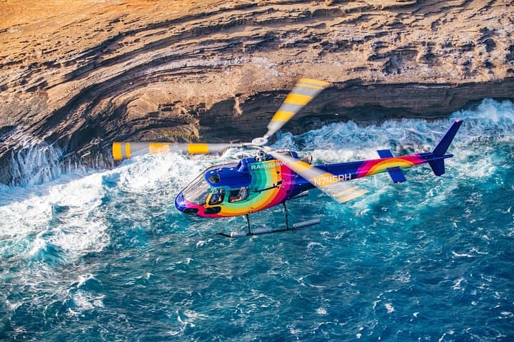 Last Minute Single Passenger Helicopter Tour of Oahu Door Off/On