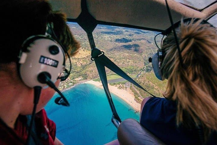 Last Minute Single Passenger Helicopter Tour of Oahu Door Off/On