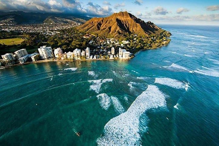 Last Minute Single Passenger Helicopter Tour of Oahu Door Off/On