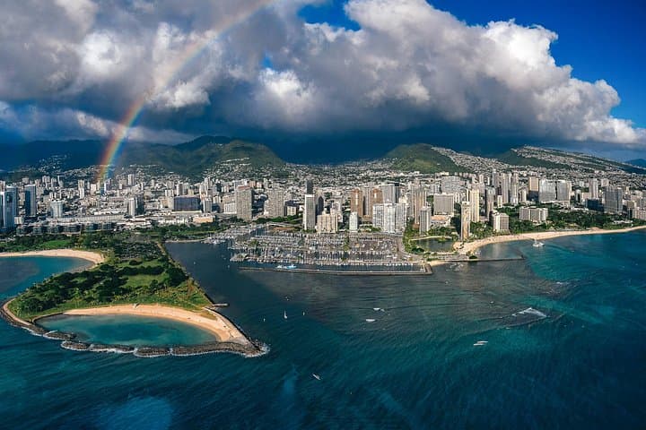 Last Minute Single Passenger Helicopter Tour of Oahu Door Off/On