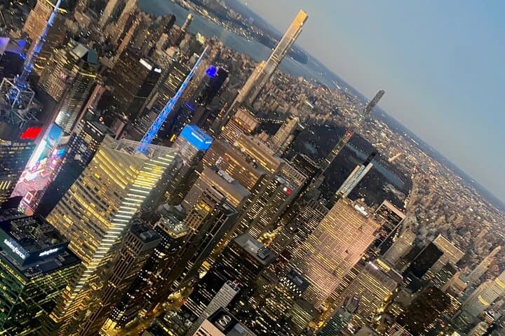 Private Sunset Helicopter Tour around Manhattan from New Jersey