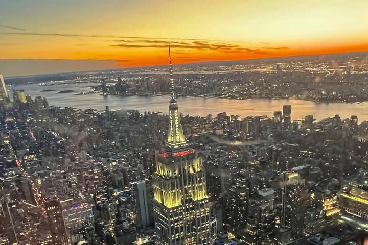 Private Sunset Helicopter Tour around Manhattan from New Jersey