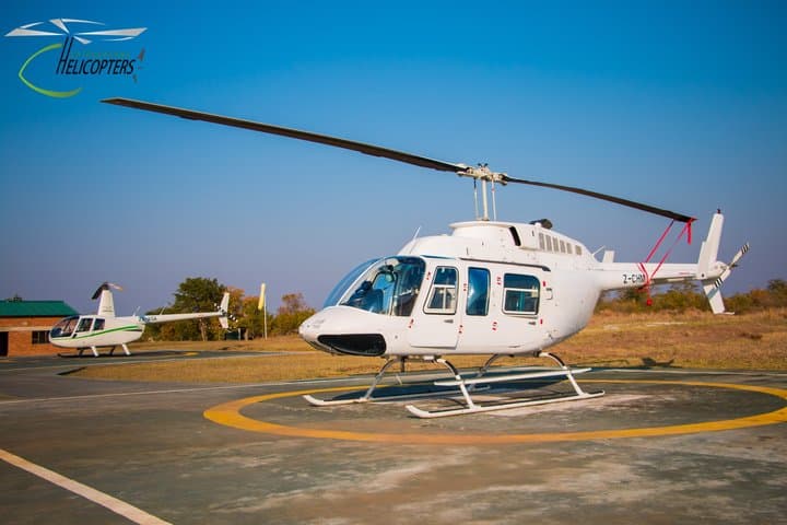 Helicopter Scenic Flight over Victoria Falls 24-25 Minutes Game
