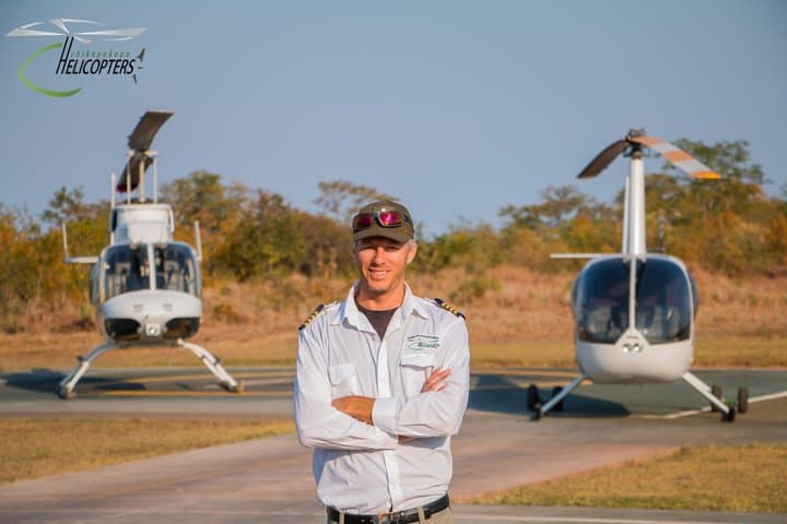 Helicopter Scenic Flight over Victoria Falls 24-25 Minutes Game