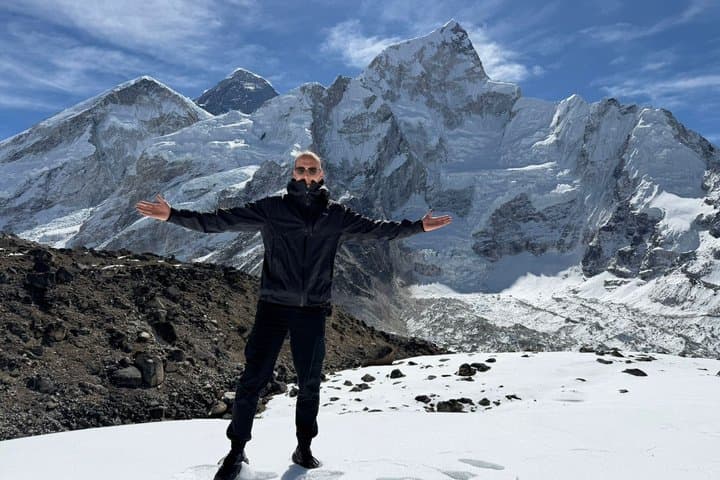 Everest base camp helicopter tour with Guarenteed Landing