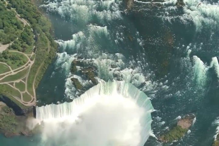 Private Tour: Niagara Falls Helicopter Flight
