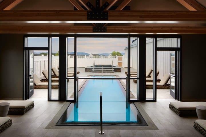 Luxury Spa Retreat with Private Helicopter from NYC