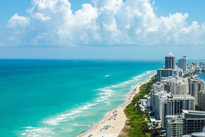 Miami Private Helicopter Tour with Champagne