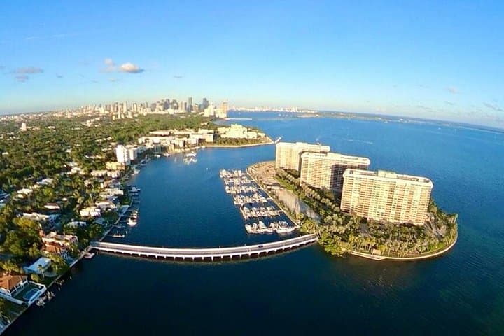 Miami Helicopter Tour: Breathtaking Miami Skyline & Ocean Views