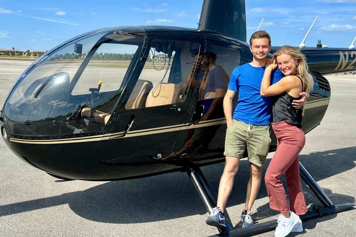 Miami Helicopter Tour: South Beach, Downtown & Islands