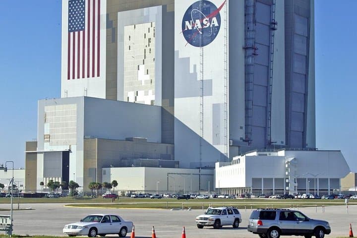 Take a thrilling 85 Miles Private Helicopter Tour to Space Coast