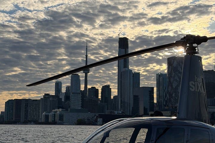 Toronto Helicopter Tour