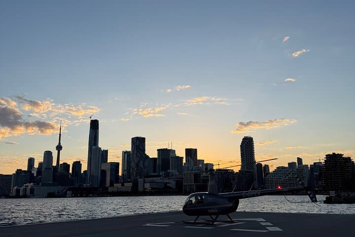 Toronto Helicopter Tour