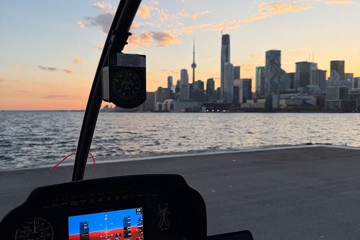 Toronto Helicopter Tour