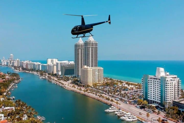 Miami Private Helicopter Tour with Champagne
