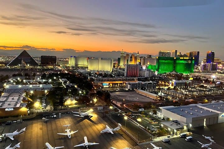 Private Helicopter Tour of the Las Vegas Strip at Night