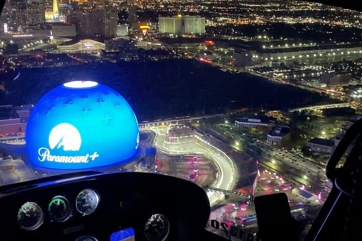 Private Helicopter Tour of the Las Vegas Strip at Night
