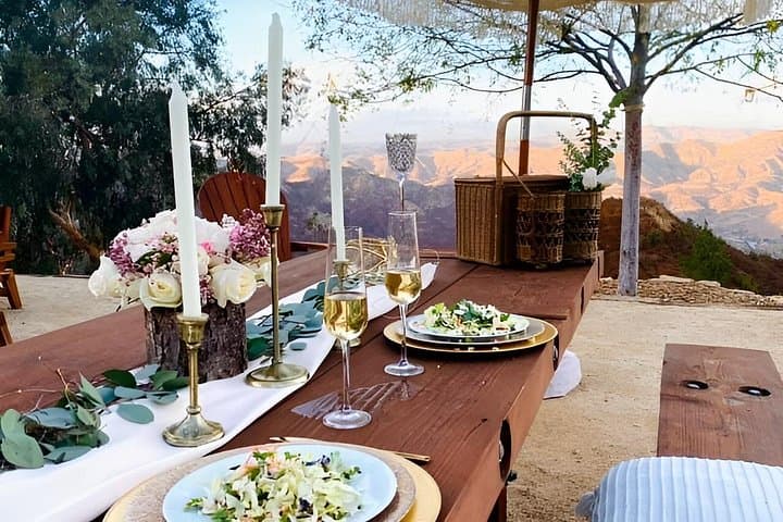 Private Helicopter Tour and Luxury Glamping Overnight Retreat