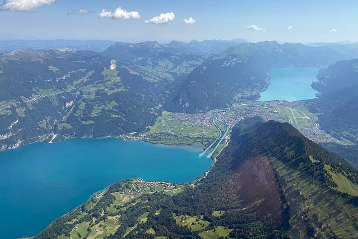 Helicopter flight with a stop at Villa Honegg for lunch