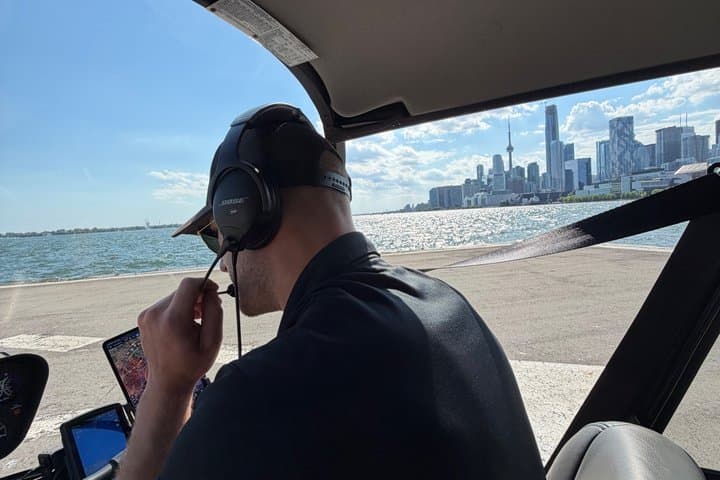 Toronto Helicopter Tour