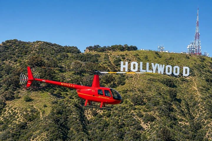 Hyper Helicopter Tour in Los Angeles Taking Off from Beach City60