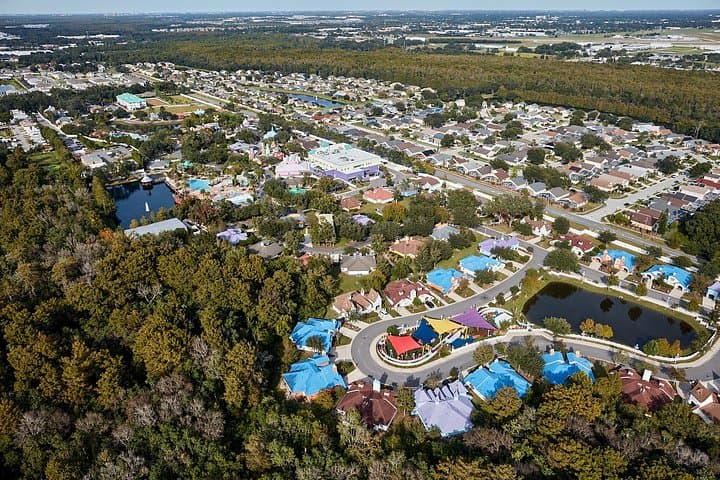 Family pack Day/After-hours 31 Miles Helicopter Tour Theme Parks
