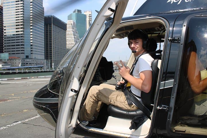 NY Helicopter Tour: Ultimate NYC Sightseeing