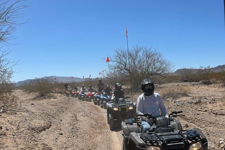 Grand Canyon Helicopter and Ranch Adventure by Luxury Vehicle