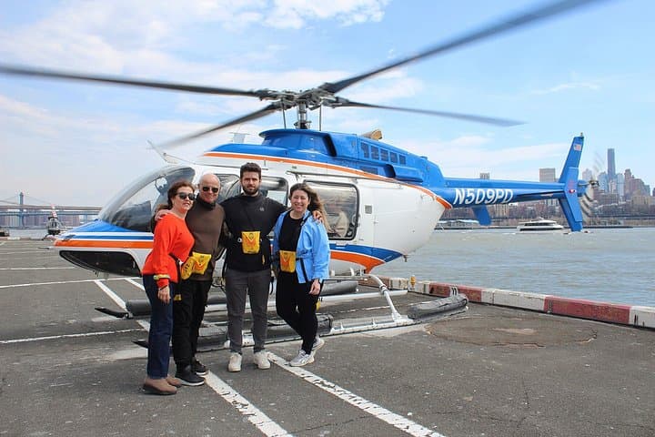 Manhattan Helicopter Sightseeing Tour