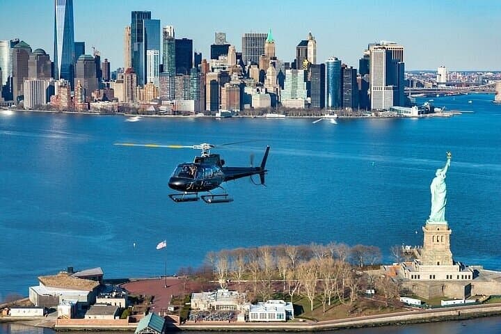 Hudson River Fall Foliage Helicopter Tour from New Jersey