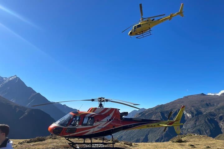 Everest Base Camp Helicopter Tour with landing