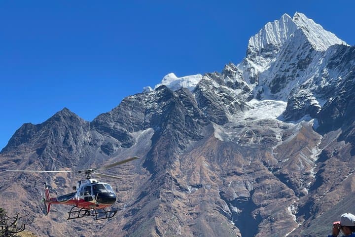 Everest Base Camp Helicopter Tour with landing