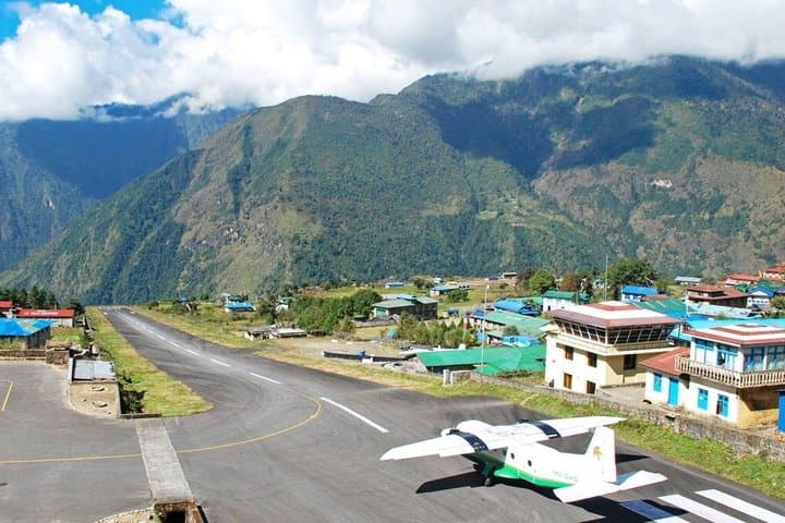 Everest Base Camp Helicopter Tour with landing