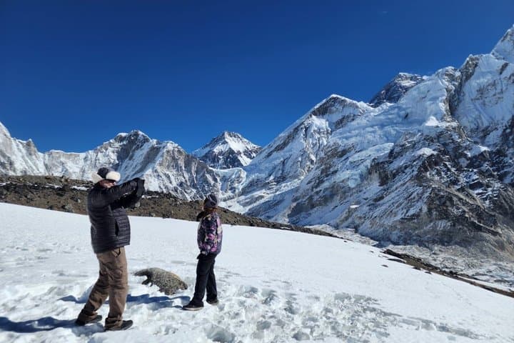 Everest Base Camp helicopter tour with landing