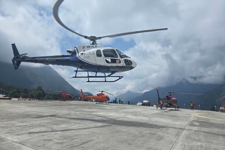 Everest Base Camp helicopter tour with landing