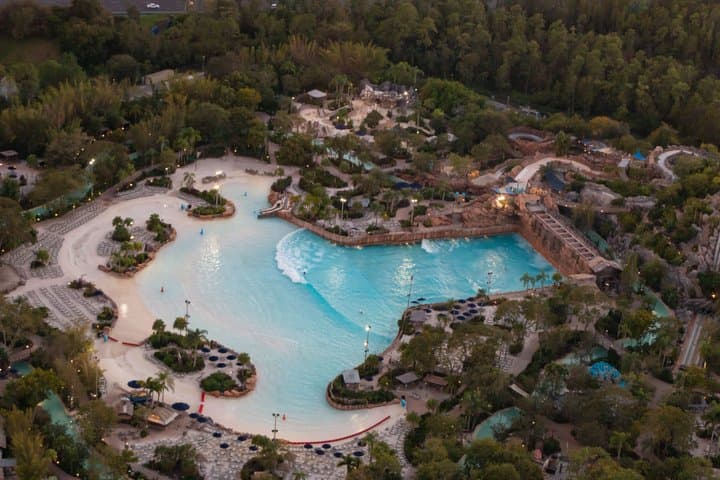 Private Helicopter 77 Miles Fireworks Tour over all Theme Parks
