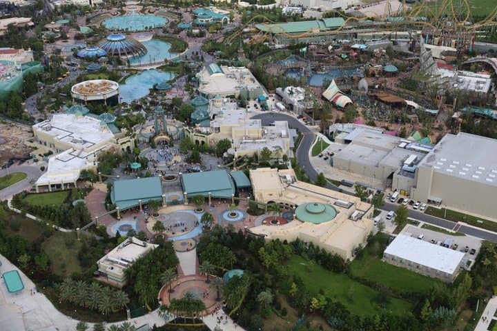 Private Helicopter 77 Miles Fireworks Tour over all Theme Parks