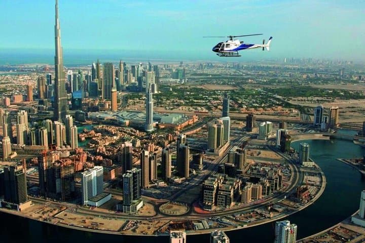 Dubai Iconic Helicopter Ride 12 Minutes with Private Transfers