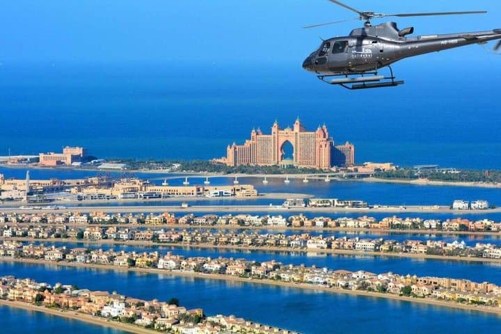 Dubai Iconic Helicopter Ride 12 Minutes with Private Transfers